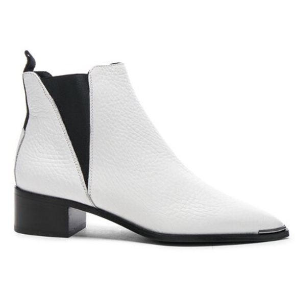 Acne Studios Shoes - Acne Studios Grained Leather Jensen Boot